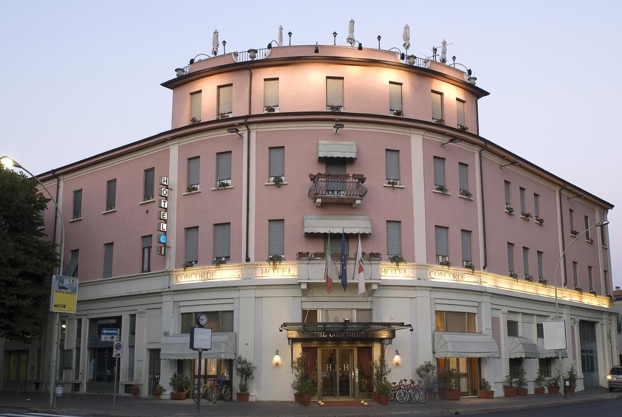 Hotel Concorde Lodi Centro Exterior photo